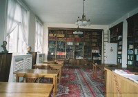 Interior Library - study (photo by Peter Darnády)
